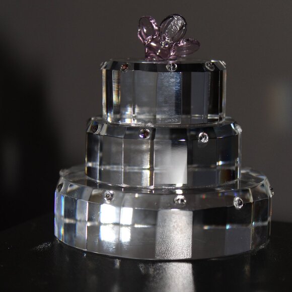 SIMON DESIGNS Crystal 3 Tier Cake Paperweight FLOWER Decoration On Top - Picture 5 of 6